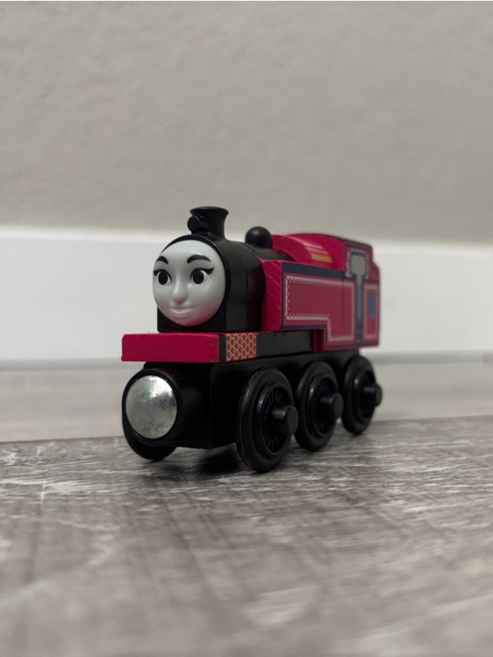 Wooden Ashima - Thomas & Friends